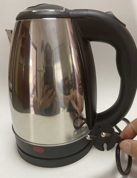 Bouilloire Électrique 2L – Chauffe Ultra-Rapide